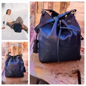 BONIA BUCKET MADE‎ OF SOPHIA LEATHER